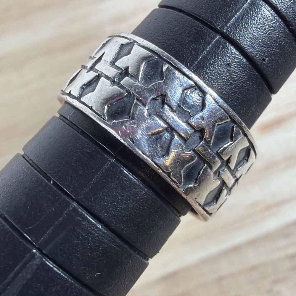 Chain link ring Size 6 Diamond Pattern sterling silver 925 Thick Band
